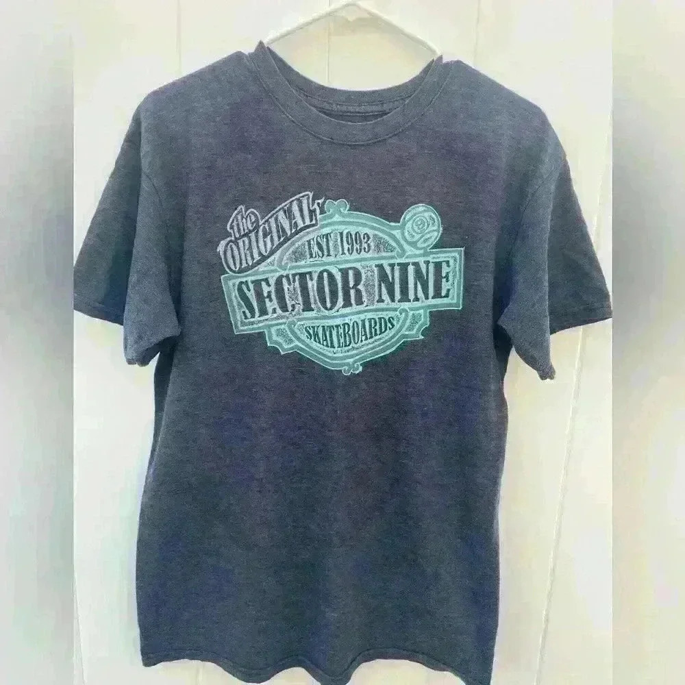 Sector Nine t-shirt SZ medium